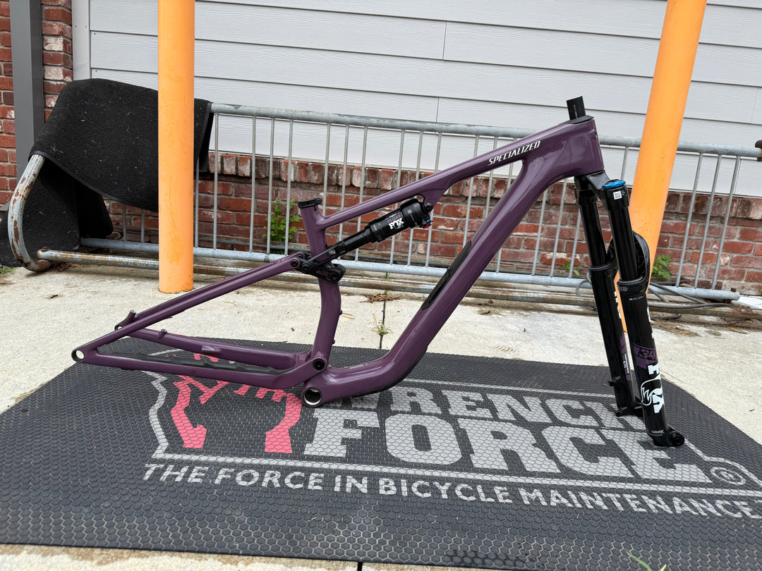 USED Specialized Epic 8 Evo Frameset Small Gloss Cast Lilac / Dune White The Bicycle Station The Bicycle Station