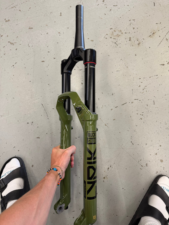 USED Lyrik Ultimate Heavy Meadow 29 140mm The Bicycle Station The Bicycle Station