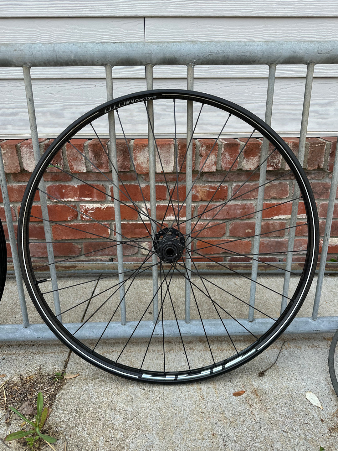 USED 3Zero MOTO Wheelset 29 Zipp The Bicycle Station
