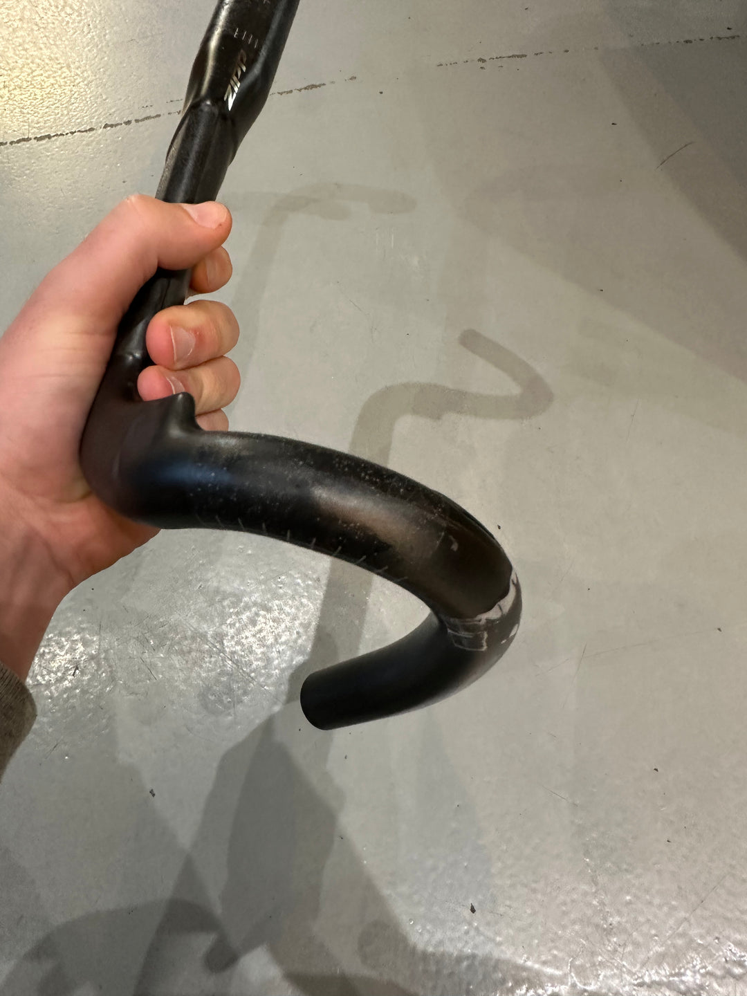 USED Zipp SL 80 Race Handlebar 44cm Zipp The Bicycle Station