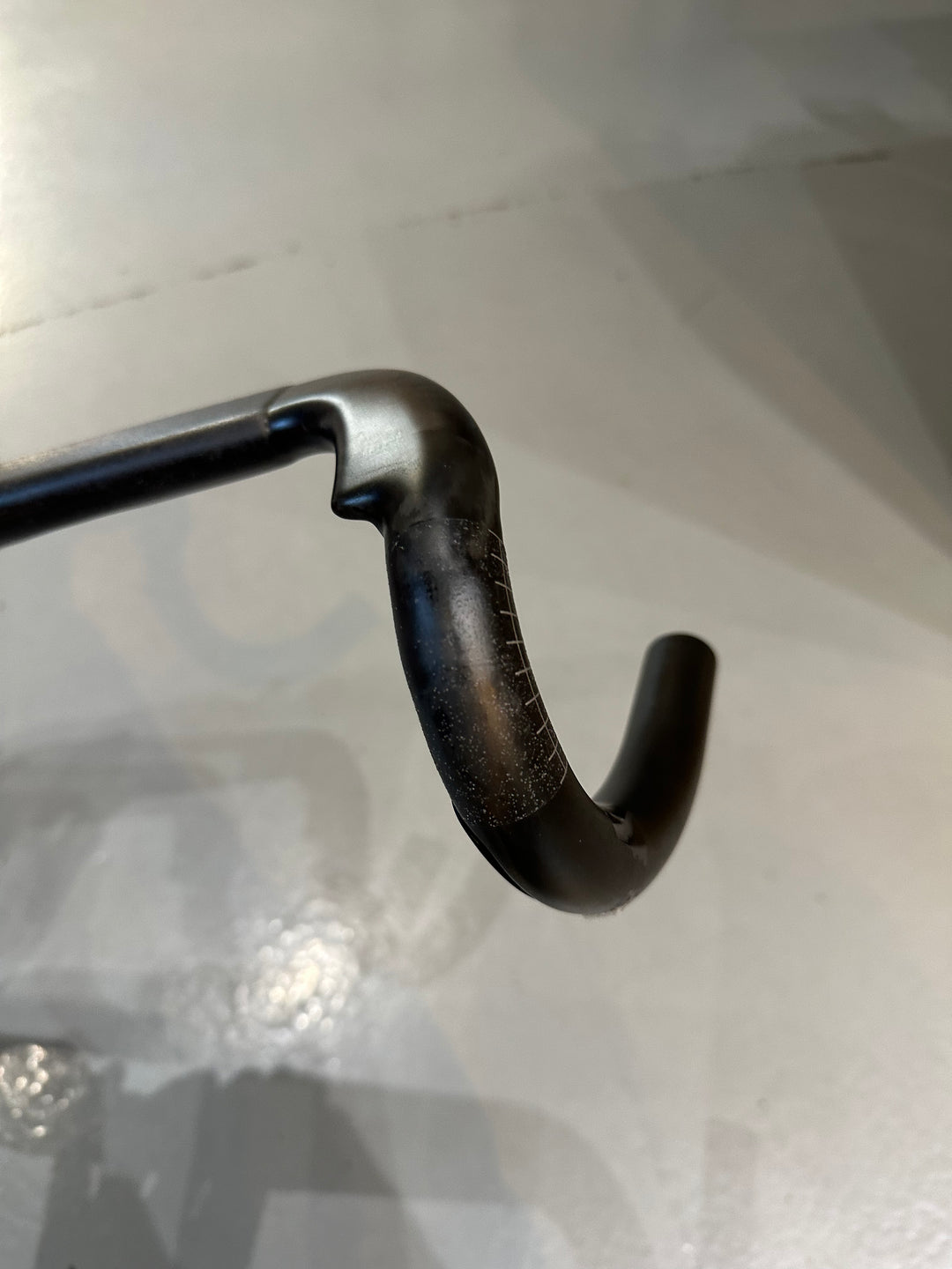 USED Zipp SL 80 Race Handlebar 44cm Zipp The Bicycle Station