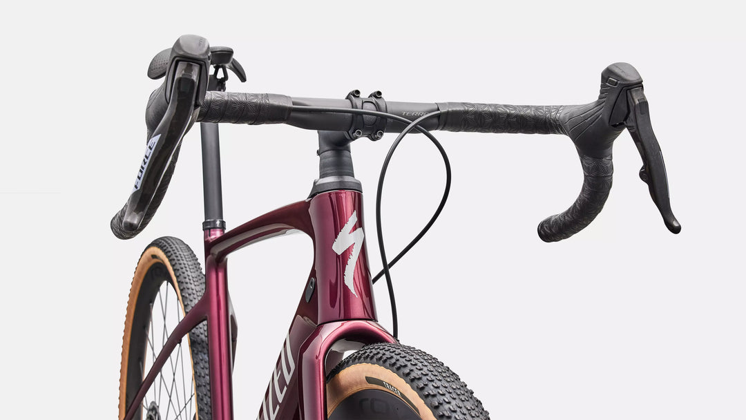 Specialized Diverge 4 Pro Bordeaux Metallic / Pearl / Dolomite 58 Specialized The Bicycle Station
