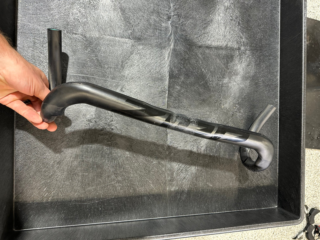 USED Zipp SL Carbon 70 XPLR bar 44cm