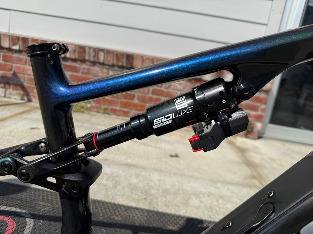 USED Specialized S-Works Epic 8 Frameset Flight Attendant Medium Blue / Green Specialized The Bicycle Station