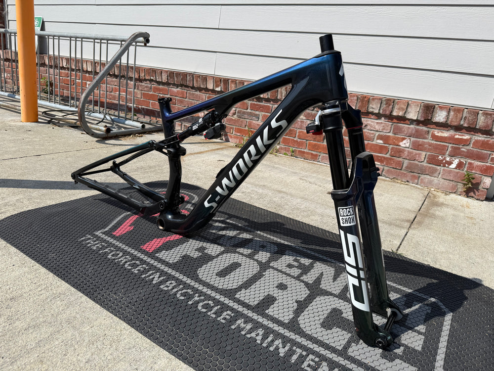 USED Specialized S-Works Epic 8 Frameset Flight Attendant Medium Blue / Green Specialized The Bicycle Station