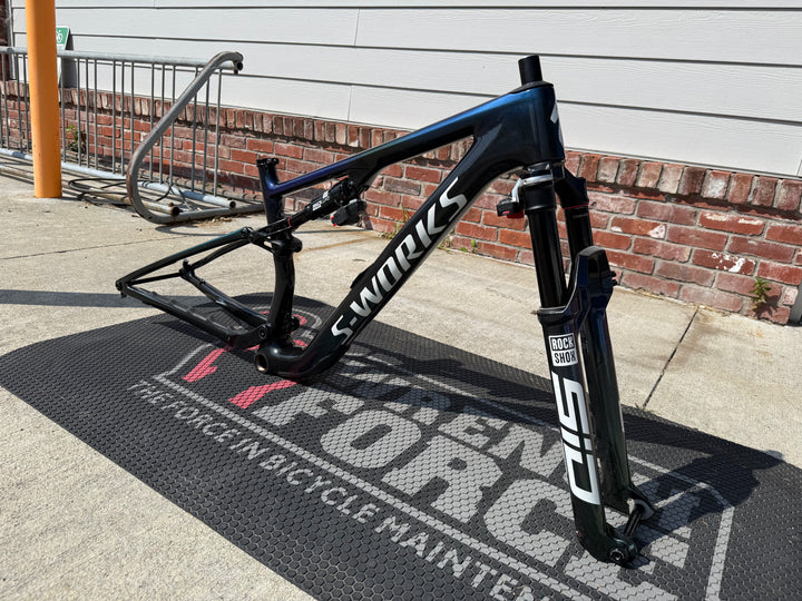 USED Specialized S-Works Epic 8 Frameset Flight Attendant Medium Blue / Green Specialized The Bicycle Station