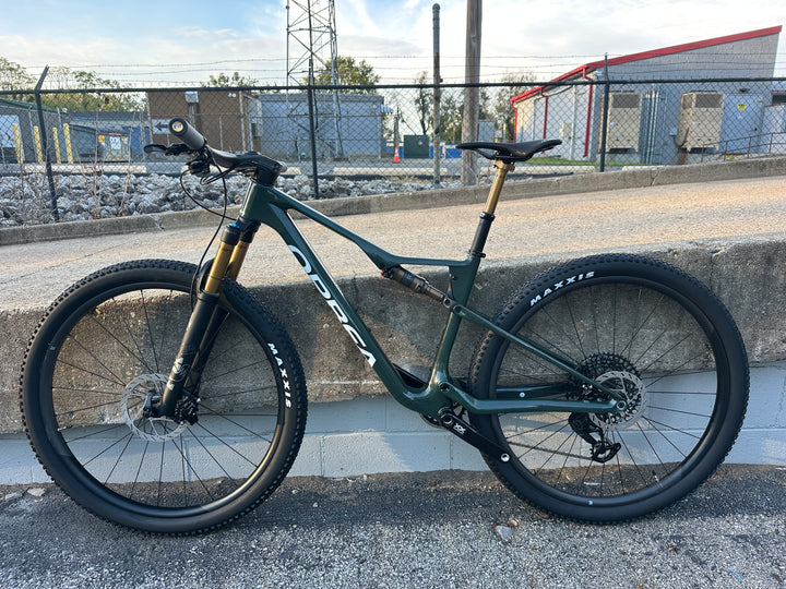 NEW OLD STOCK Orbea OIZ Medium My0 XXSL Fox Factory