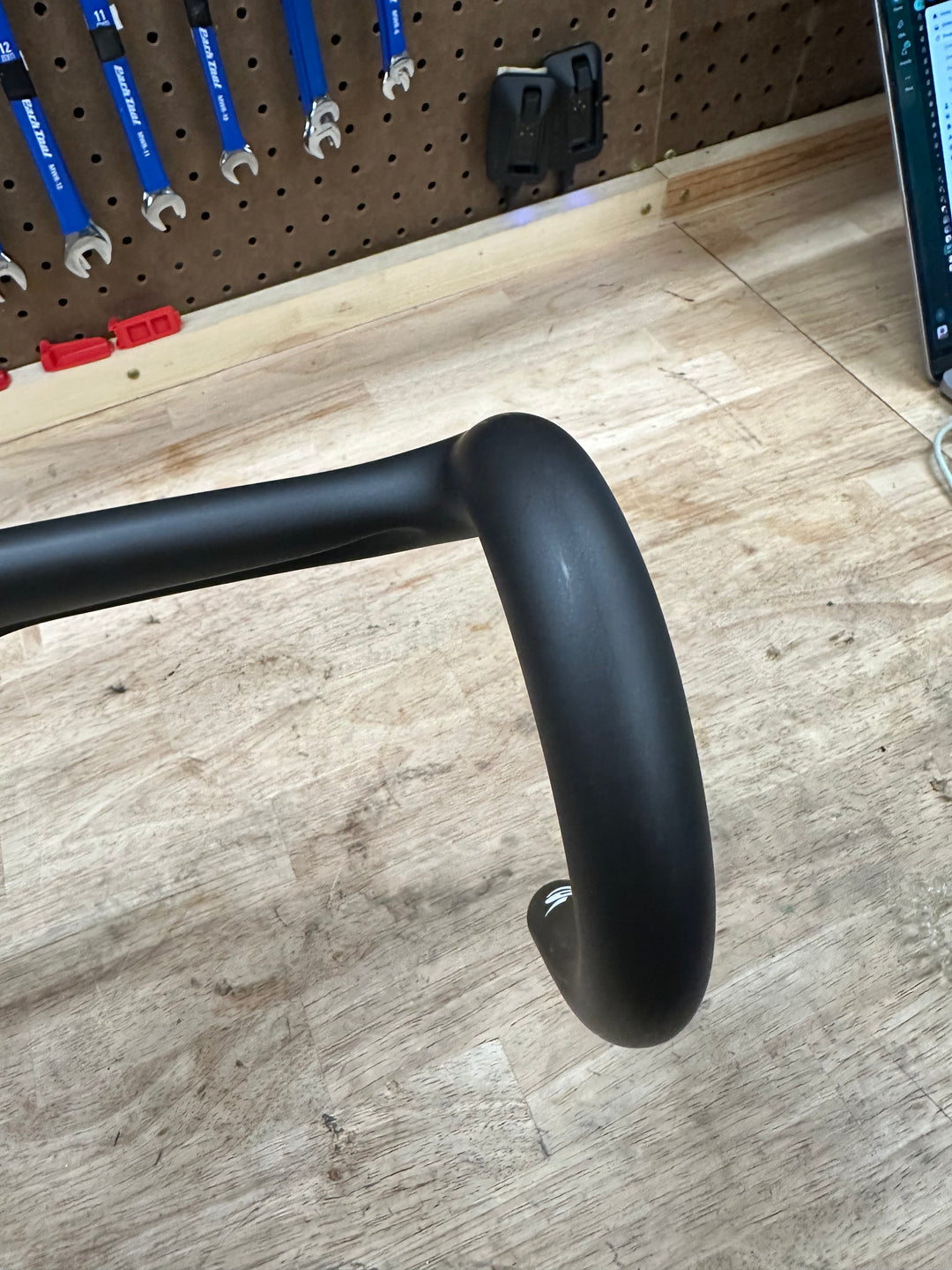 HW985 サーヴェロ Cervelo HB13 カーボン ドロップハンドル Φ31