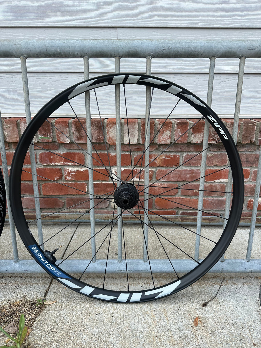 USED Zipp 1Zero HiTop SW Wheelset 29 XD