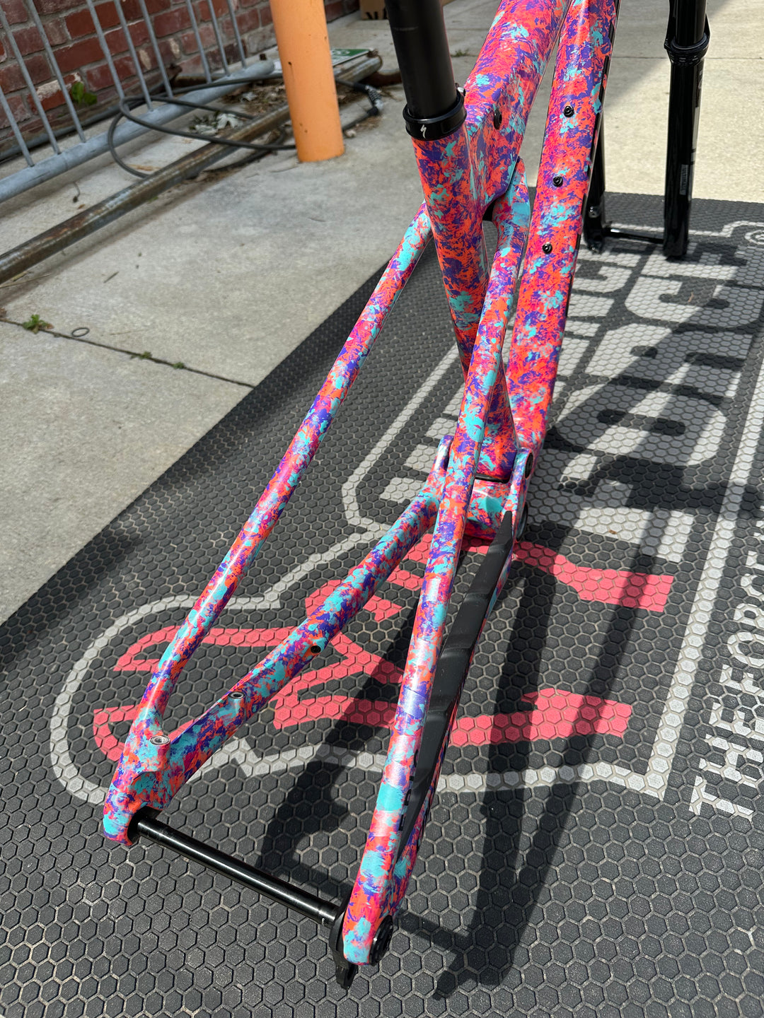 USED Specialized S-Works Epic World Cup Frameset Small Gloss Lagoon Blue / Purple Orchid / Blaze Impasto