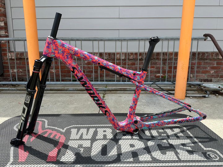 USED Specialized S-Works Epic World Cup Frameset Small Gloss Lagoon Blue / Purple Orchid / Blaze Impasto
