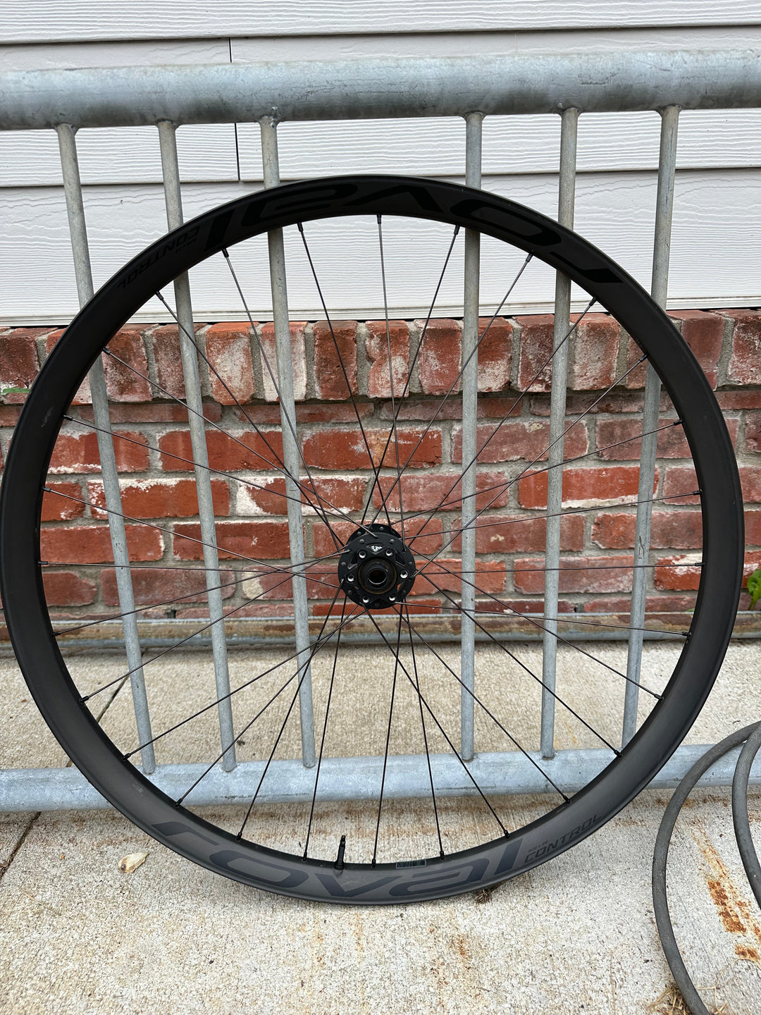 USED Roval Control DT 240 Boost 29 Wheelset
