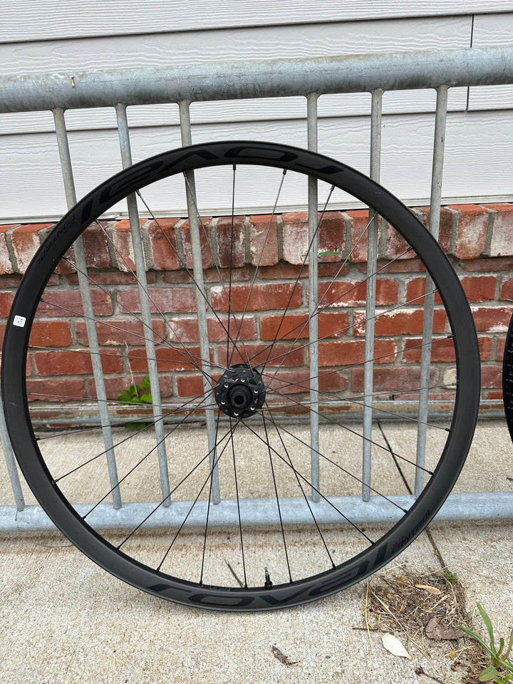 USED Roval Control DT 240 Boost 29 Wheelset