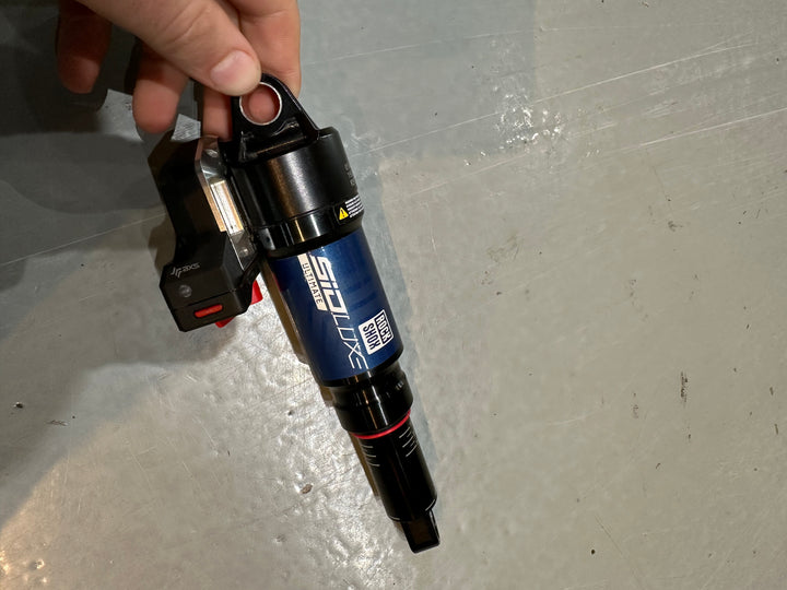 USED Rockshox SidLuxe Ultimate Flight Attendant 190x45 - Pivot Mach 4 ROCKSHOX The Bicycle Station