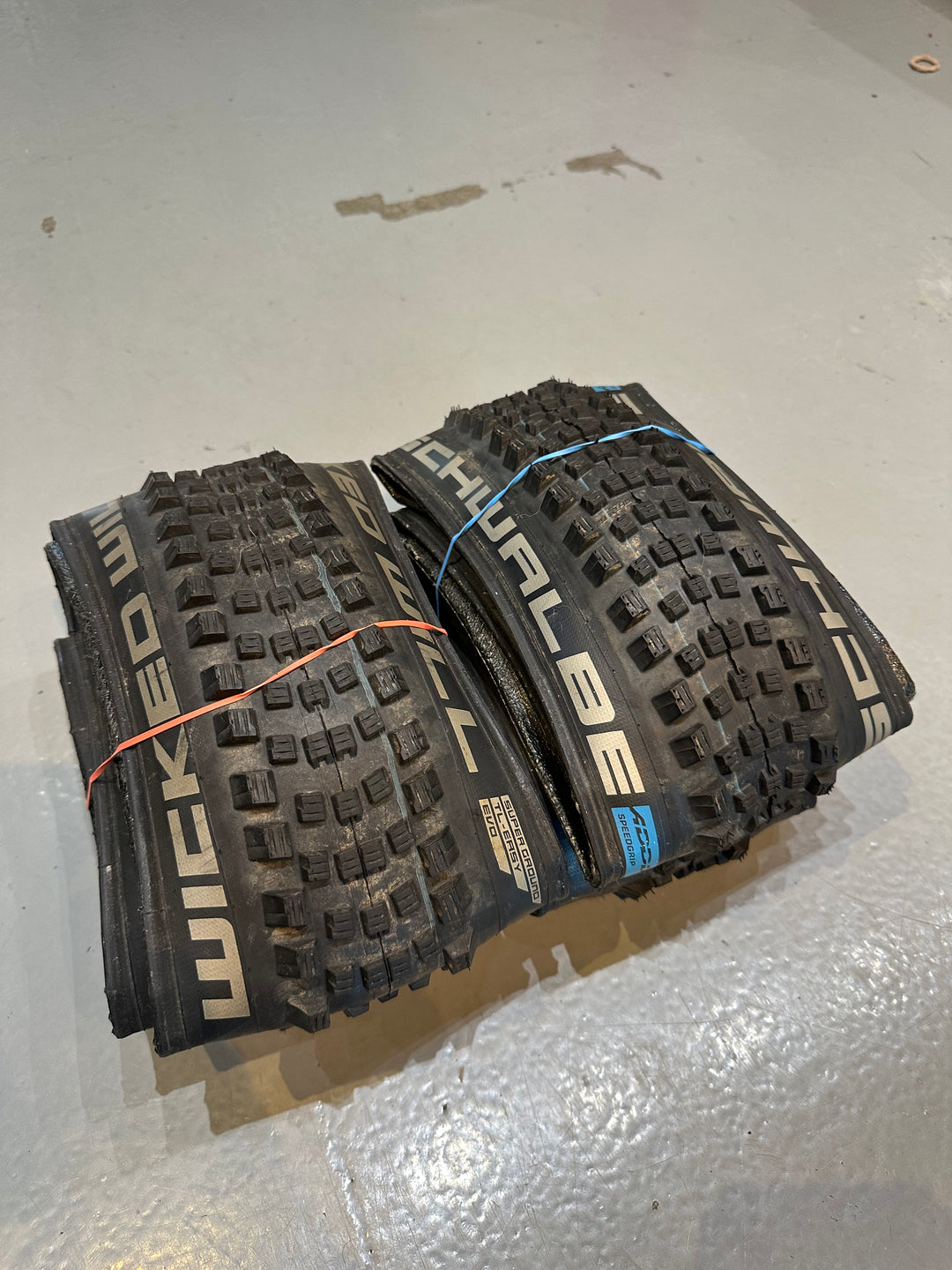 USED Schwable Wicked Will Super Ground Black 29 x 2.4 Set Schwalbe The Bicycle Station