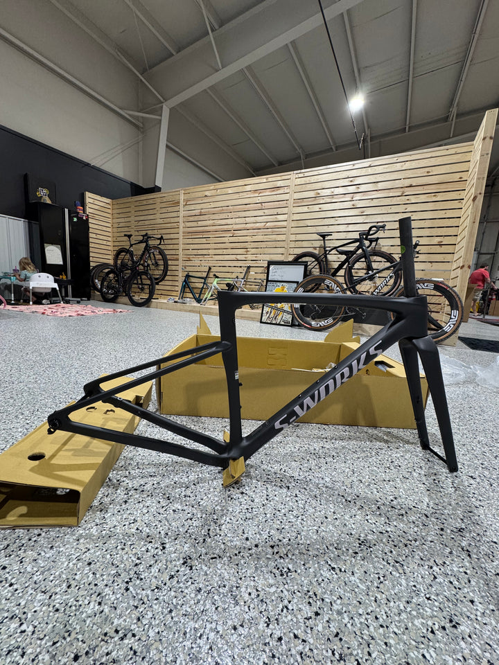 BLEM Specialized S-Works Crux 5 Frameset Satin Carbon/Amethyst Frost 52cm