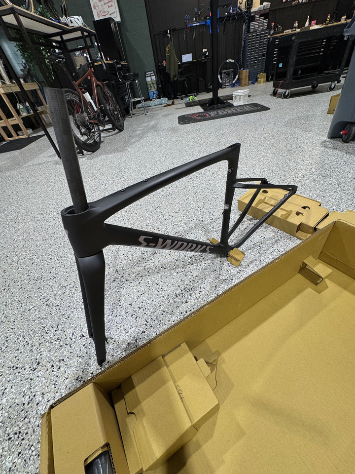 BLEM Specialized S-Works Crux 5 Frameset Satin Carbon/Amethyst Frost 52cm