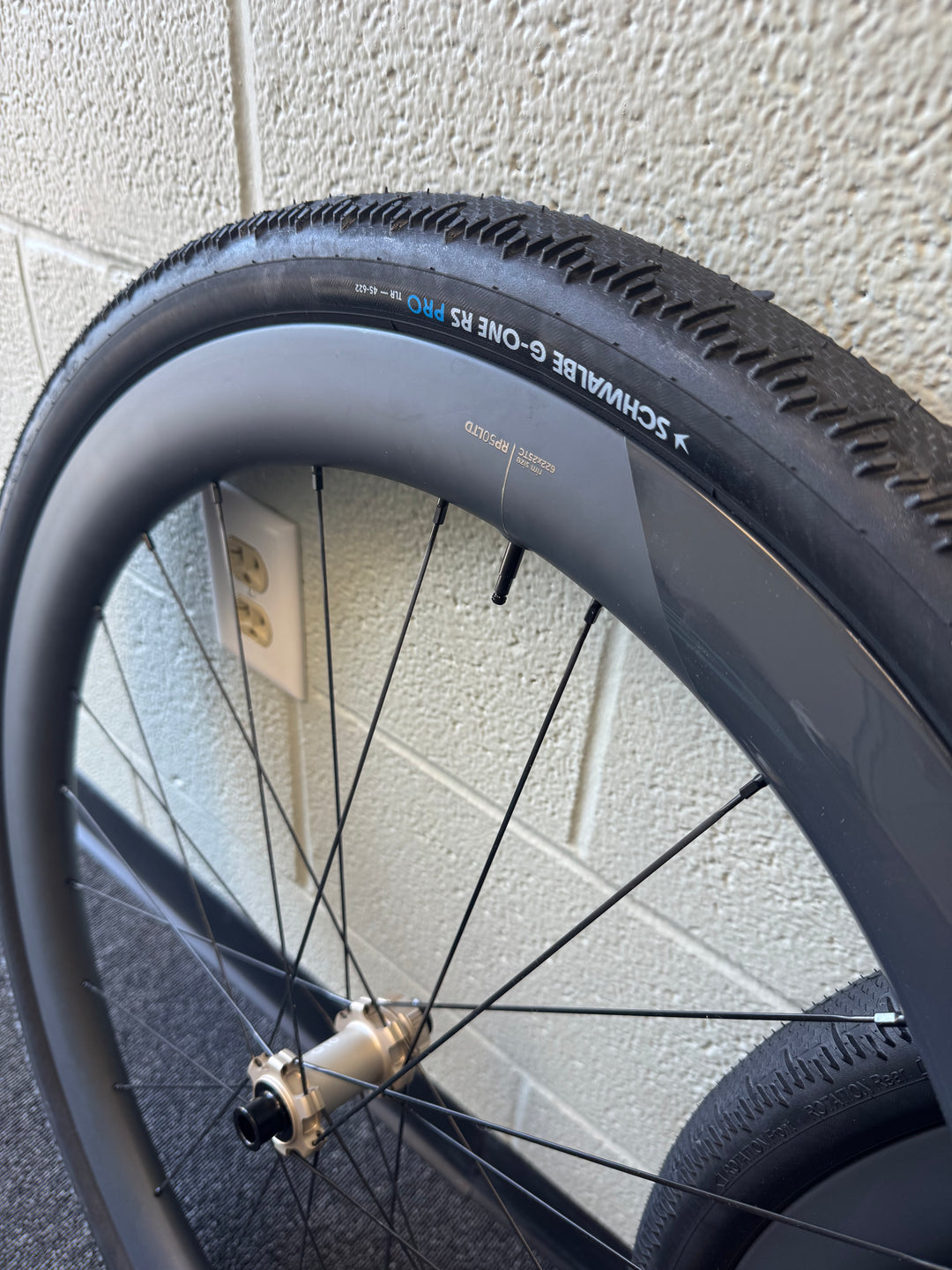 New Take-Off OQUO RP50 LTD Wheelset XDR with Tires