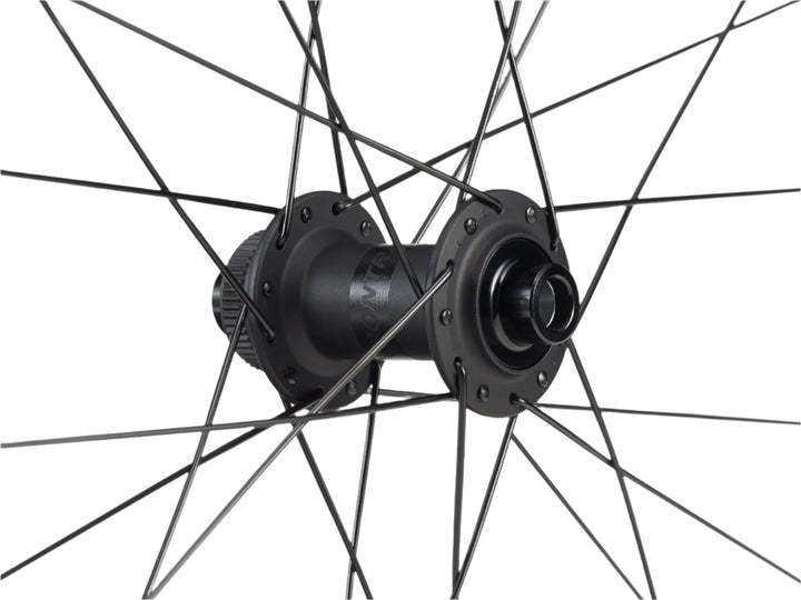 Bontrager Paradigm Comp TLR Disc Road Wheel Front