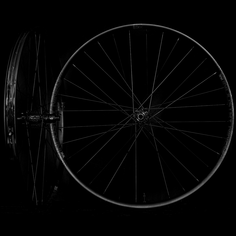 Industry Nine Endro V3 Hydra Wheelset 29" None More Black SRAM XD Boost (15 x 110/12 x 148mm)